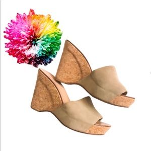 Diane von Furstenberg Vintage 90’s wedge sandals